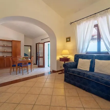 Salida - Vista Mare, Piscina E Attrezzata