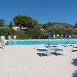 Salida - Vista Mare, E Piscina *