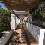Salida - Vista Mare, E Piscina *