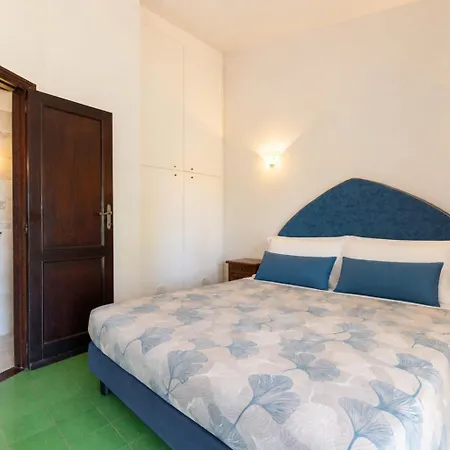 Salida - Vista Mare, Piscina E Attrezzata *