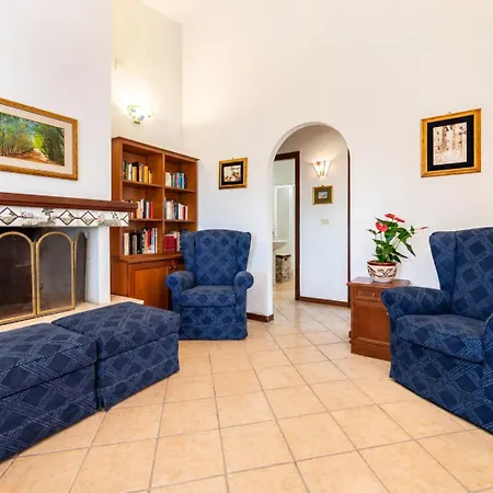 Salida - Vista Mare, Piscina E Attrezzata
