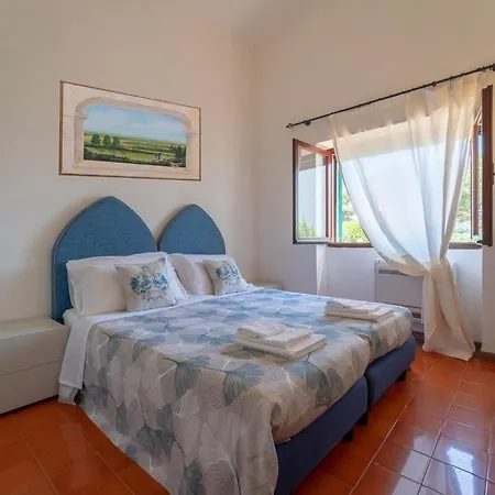 Vila Salida - Vista Mare, Piscina E Attrezzata *